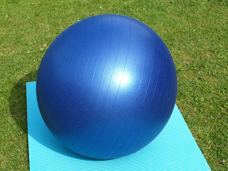 exercise-ball-374948_960_720
