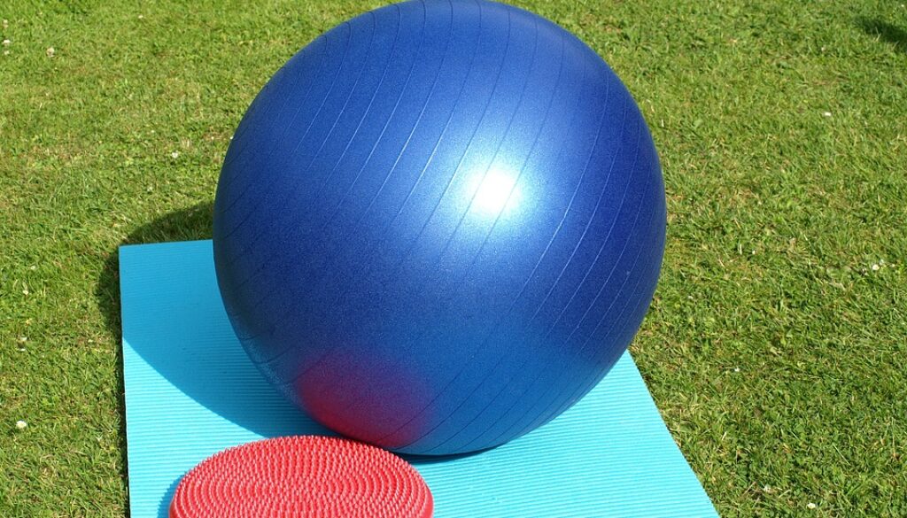 exercise-ball-374949_960_720